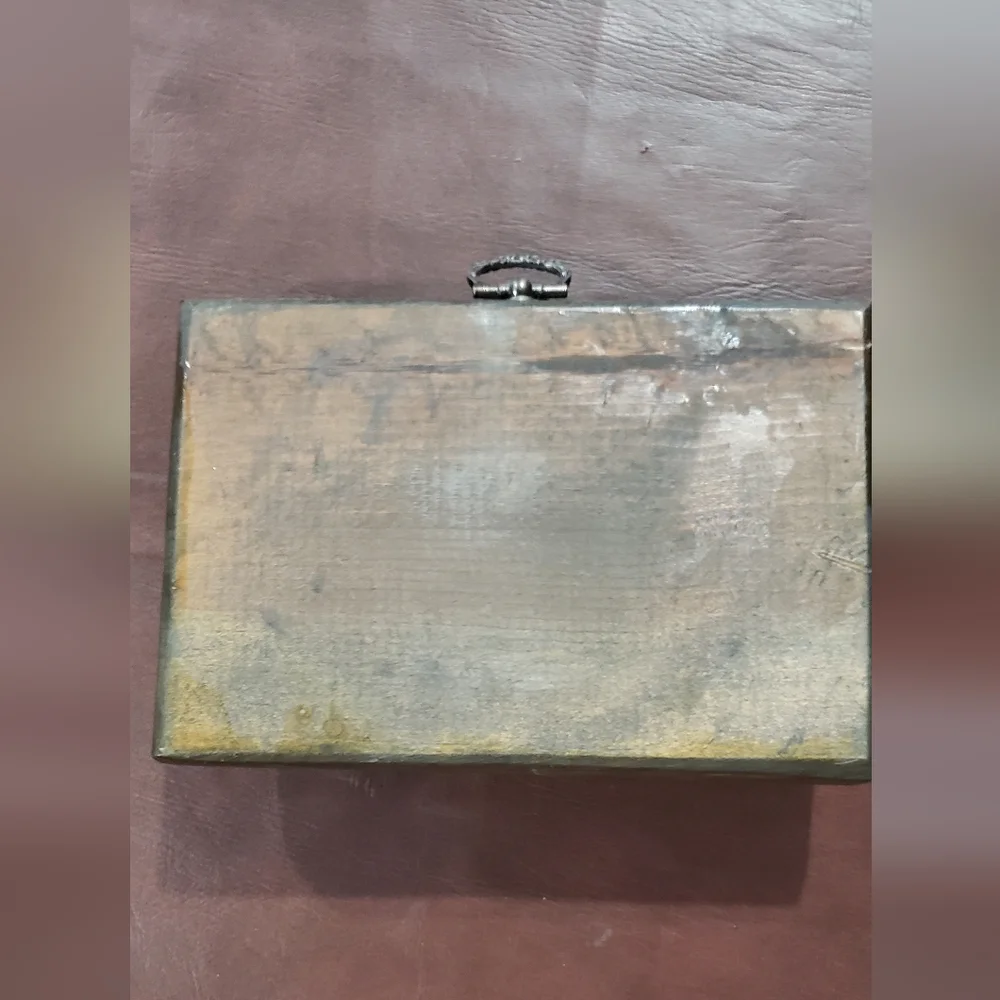 Rustic Orange Key Wall Decor Holder